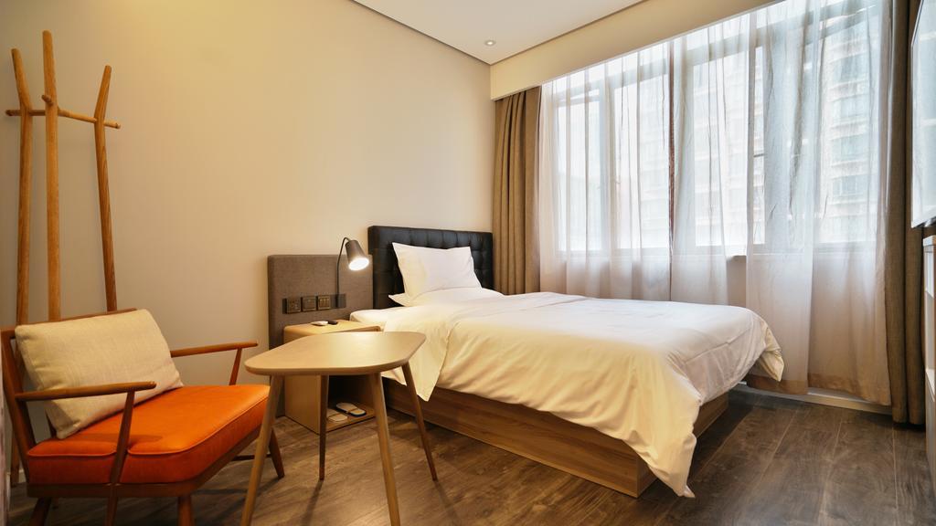 Hanting Premium Hotel Shanghai South Xizang Road Exteriör bild